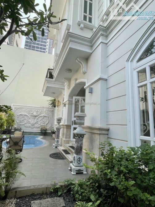 Biệt Thự đẹp 350m2 Hầm 3 Tầng ngay ngã 4 Quốc Hương - Thái Ly / Giá 74 tỷ Thương lượng - 2
