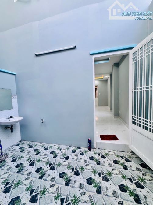 Nhà Thạnh Lộc 31 ( 5M x 12M ) 1 trệt 1 lầu , đường 7M khu dân cư Q12 - 2