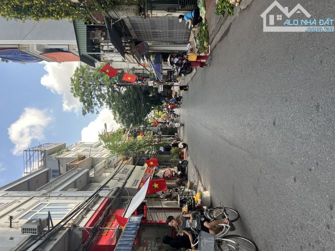 Bán căn 2 tầng mặt đường Đông Đồng, An Dương 1, An Dương. - 2