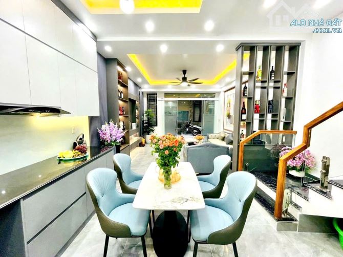 Sau Nhà Mặt Đường - Thiên Lôi - 48m2 - 4 Tầng - 4 Tỷ 2 - 2