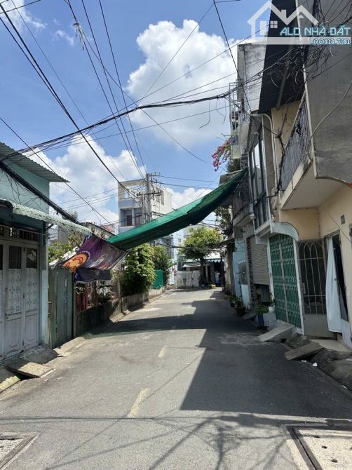 Bà Điểm(TC-HM) bán nhà trệt, lầu 5x30m gần Nguyễn Ảnh Thủ trường học siêu thị giá 7tỷ - 2