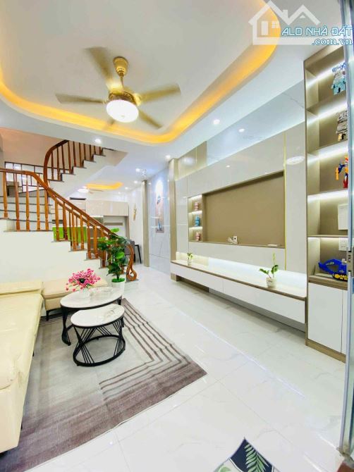 Tìm đâu ra căn ngõ oto, gần đường lớn lại full nội thất, giá lại chỉ 2 tỷ tý Nhà Kì Bá HY - 2