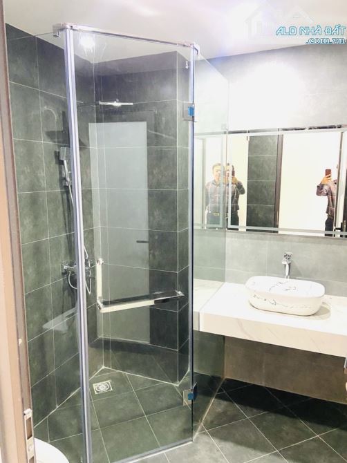Bán nhà 6 tầng thang máy đội cấn Ba đình Hà Nội - 2