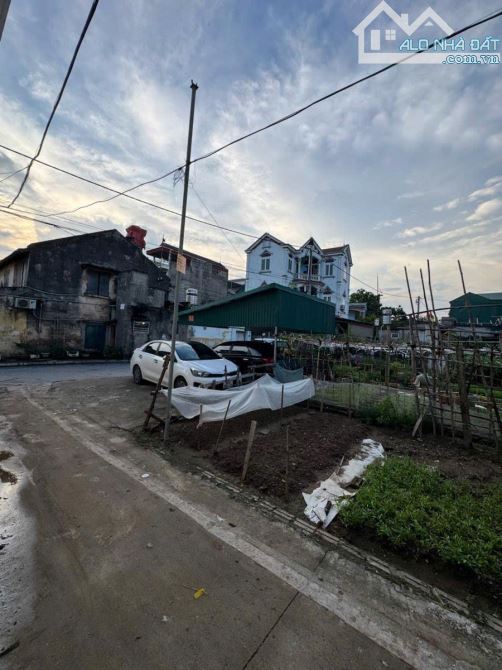 Anh trai nhờ bán nhanh mảnh đất đẹp vuông vắn ngõ gần ngay ô tô tránh tại thôn Kiêu Kỵ - 2