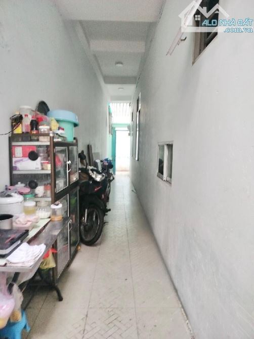 DƯƠNG ĐỨC HIỀN - TÂY THẠNH - TÂN PHÚ - NGANG 5 DÀI 22 - 2 TẦNG - 5PN - HẺM RỘNG - 8.x TỶ - 2