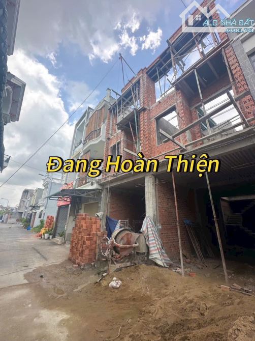 Bán nhà 1 trệt 1 lầu sổ riêng thổ cư p. Hoá An - 2