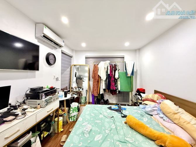 TRƯƠNG ĐỊNH , 33M2 x 5T MỚI TINH, 3 GÁC ĐỖ CỬA , NGÕ NÔNG , FULL NỘI THẤT , 6,8 TỶ - 2