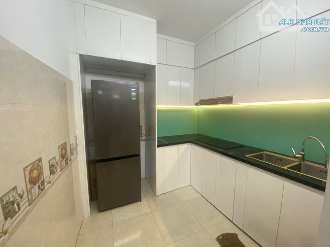 TRƯƠNG ĐỊNH , 39M2 x 5T MỚI , 3 GÁC ĐỖ CỬA , NGÕ THÔNG , 3 THOÁNG , 6,35 TỶ - 2