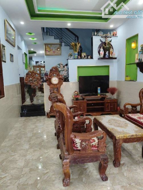 Nhà Vuông 4 tầng Xe hơi tránh 115m2 – Thạnh Lộc 16 Q12 - 2