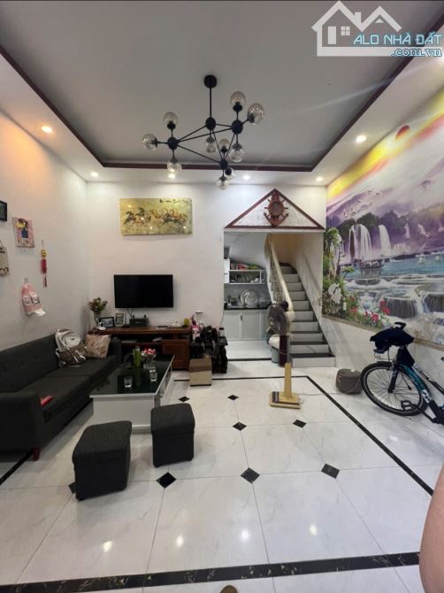 Bán nhà Đường Nguyễn Công Hòa, Trần Nguyên Hãn, HP. 2,05 tỷ, 3 tầng. - 2