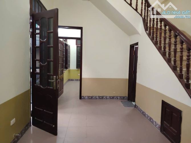 Bán Nhà Nguyễn Chánh. 5 tầng. Lô góc, 2 Mặt tiền. Vỉa hè, oto, kinh doanh - 2