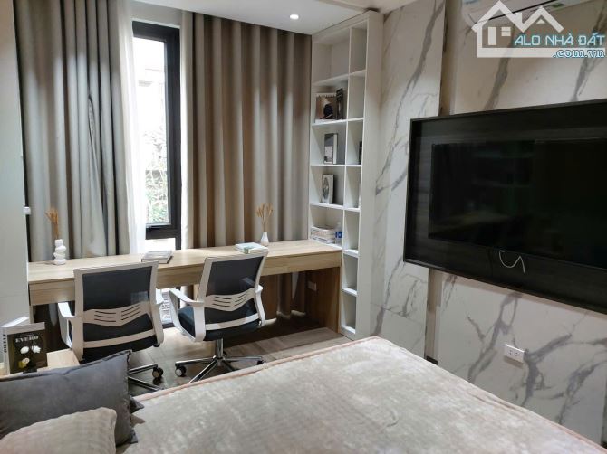 BÁN NHÀ 4.5 TẦNG (31M²), THIẾT KẾ HIỆN ĐẠI, TỐI ƯU CÔNG NĂNG - 2