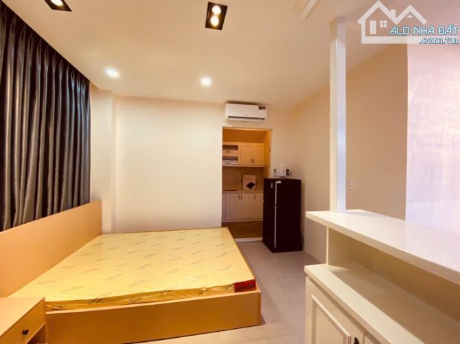 Bán nhà khai thác dòng tiền vị trí gần MT - 4 Tầng - DT 38m2 - 6 CHDV cho thuê 35 triệu - 2