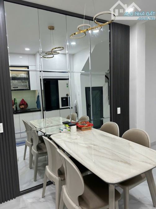 Nhà HXH Full NT Nguyễn Khoái, P.1, Quận 4 | 4 x 13 | Trệt 2 Lầu ST | 5PN 3WC | Giá 25tr - 2