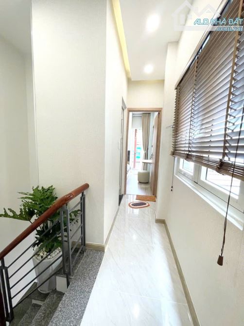 MẶT TIỀN KINH DOANH NGUYỄN TRỌNG TUYỂN - DTSD 50M2, 2 TẦNG - GIÁ CHỈ 6.6 TỶ - 2