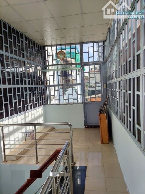 Nhà NGUYỄN THỊ MINH KHAI, gần Nguyễn Thiện Thuật, QUẬN 3, DT: 36m2,  5 TẦNG, GIÁ 5.X TỶ - 2