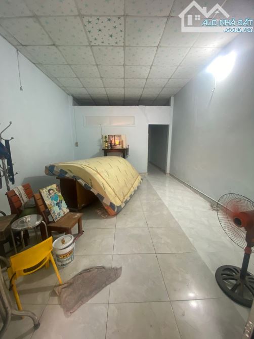 BÁN CĂN NHÀ 68M2-NHÀ CẤP 4 - GẦN CHỢ BÀ ĐIỂM- CHỢ ĐẠI HẢI - GIÁ CHỈ 1 TỶ 900TR - 2