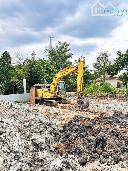 Đất THỔ CƯ MẶT TIỀN RẠCH đường THẠNH LỘC 14 phường TL Q12 DT 135,5m2 (4x40) đường 8m💰4,5T - 2