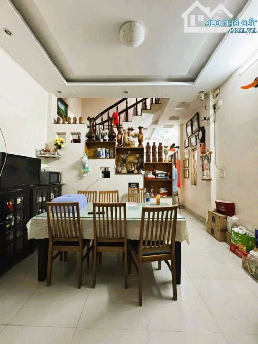 Khan Hiếm! Hẻm xe hơi Hoàng Hoa Thám - P. 5 - Phú Nhuận 3 tầng - 4PN ~67m2 - 9.1 tỷ - 2