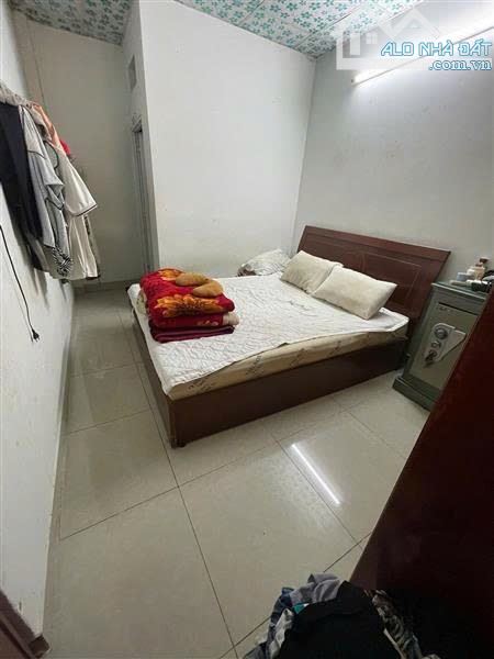 Quốc Lộ 1A P.BHH B - giáp Tân Phú - 80m2 (5.8x13) - HXT 8m thông - 2T 3PN 3WC - nhỉnh 4 tỷ - 2