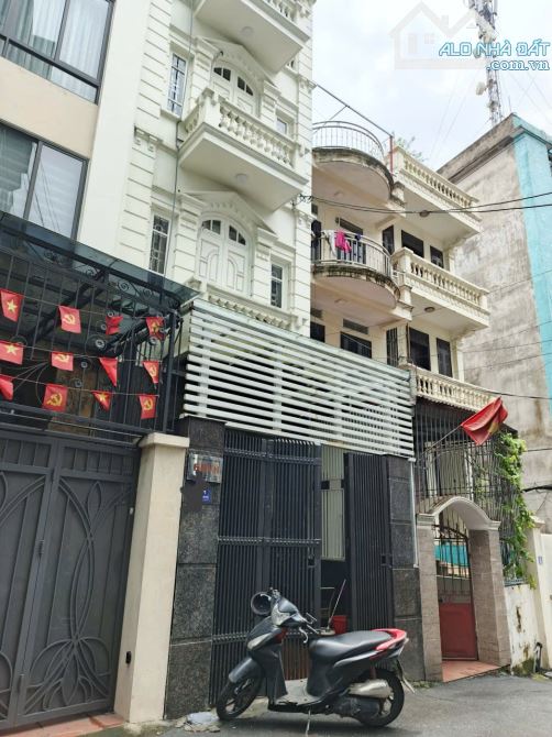 Siêu phẩm Long Biên, nhà 4 tầng, 50m2, ô tô tránh, kinh doanh đỉnh, giá 9,8 tỷ - 2