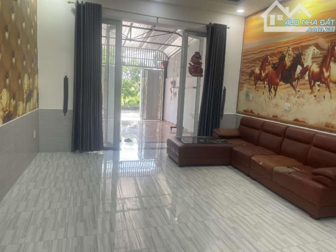 Nhà 3 tầng đường THẠNH XUÂN 43 phường TX Q12 dt 72m2 (4,6mx15m) Hẻm Ôtô DÒNG TIỀN 12TR/TH - 2
