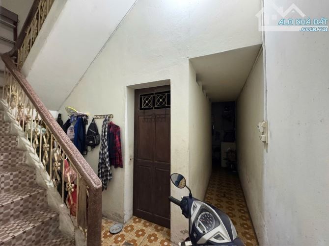 Bán nhà P/Lô ô tô tránh phố Yên Lạc, Dt 80m2, 4t, mt 5.2m, kinh doanh. - 2