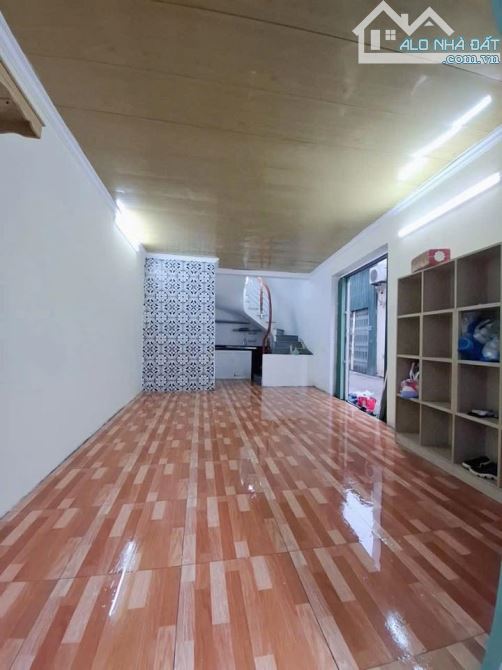 🚀🚀NHÀ VĨNH HƯNG-ĐÔNG THIÊN LÔ GÓC 32m* 3 TẦNG Ô TÔ ĐỖ CỬA GIÁ 2,75 TỶ - 2