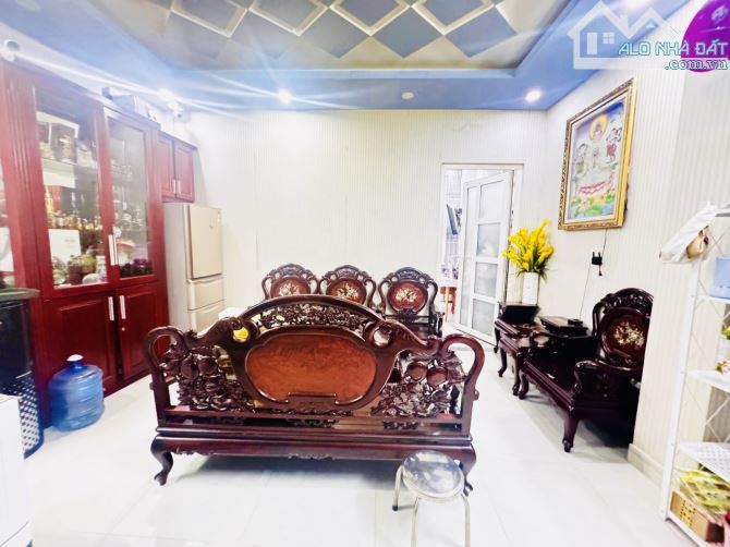 Nguyễn Trãi quận 5 44m2 4 tầng giá chỉ 24 tỷ - 2