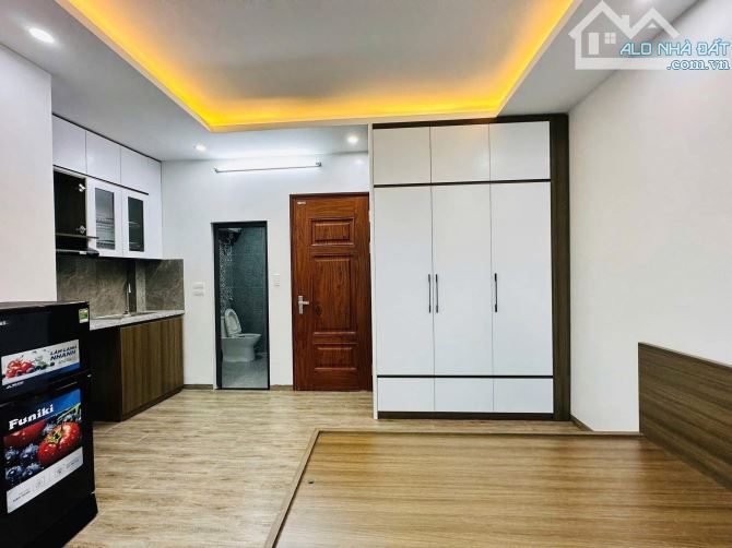 Bán CCMN Cổ Nhuế 45m2 x 7 tầng x 4,5m mặt tiền , ngõ ô tô , 12 phòng gần các trường ĐH - 2