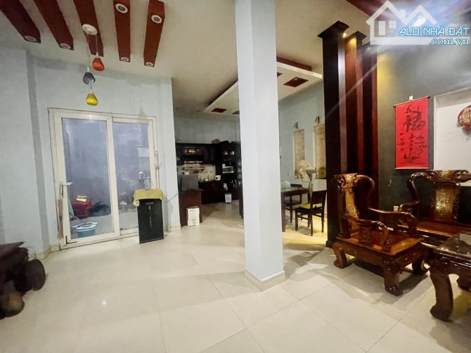 NHÀ 3 Tầng, DT : 120m2 (6x20m) 5PN, Khu Vila 88 căn DƯƠNG QUẢNG HÀM,💰chỉ còn 15.6 tỷ Bớt - 2