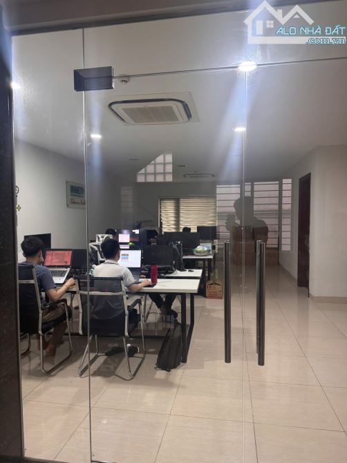 Cho thuê nhà Dương Nội 150m 6 tầng thông sàn thang máy - 2