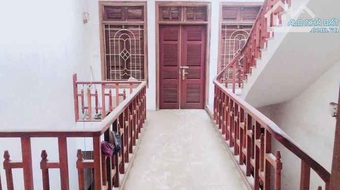 ⭐️BÁN GẤP NHÀ MẶT PHỐ HÀNG KHOAI 180m2 x MT 6M GIÁ 180 TỈ CÓ THƯƠNG LƯỢNG. - 2