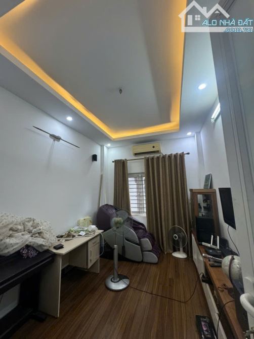 Quang Tiến 36m² × 5 tầng, full nội thất – giá chỉ 5.9 tỷ - 2