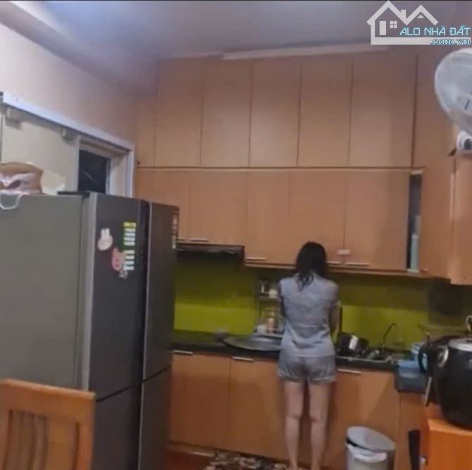 BÁN NHANH CĂN HỘ CHUNG CƯ 64M2 HỒNG HÀ - 2 NGỦ - BAN CÔNG - FULL NỘI THẤT - 3.X TỶ - 2