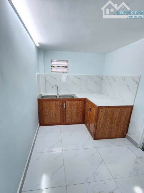 Nhà Vuông 2 tầng Hẻm Ôtô 33m2 – Phan Văn Hùm Q12 - 2
