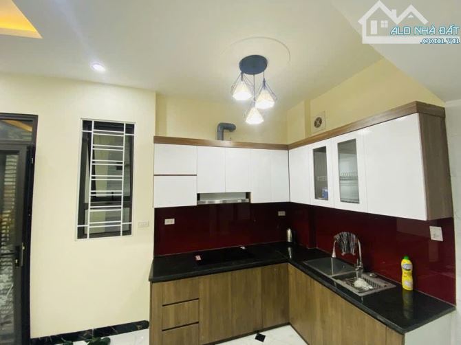 SIÊU PHẨM LÔ GÓC 2 THOÁNG nhà phố Trần Phú, Hà Đông, 42m 5 tầng nhỉnh 8 tỷ, CÓ TL. - 2