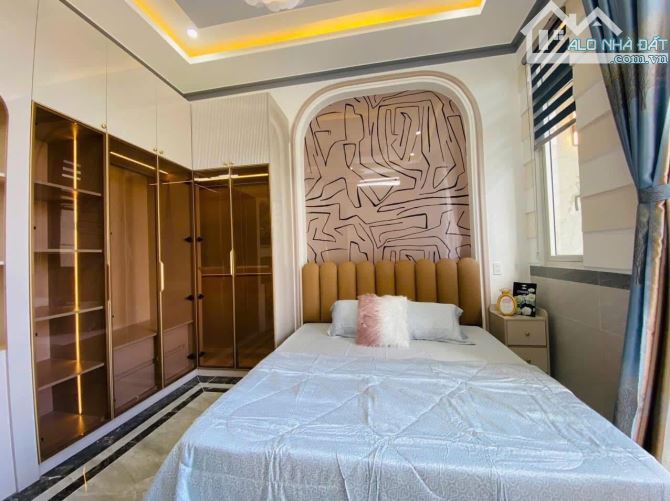 NẮM CHÍNH CHỦ BÁN NHÀ 2 TẦNG HẺM 5M 3-4 NGUYỄN VĂN CỪ - 2