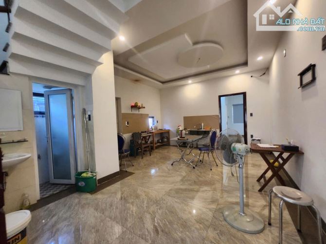 📌📌📌LÀM VIỆC TRỰC TIẾP GIÁ TỐT !!!bán nhà 3 tầng mặt tiền trung nghĩa 9 - 2
