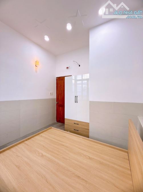 NẮM CHÍNH CHỦ BÁN NHÀ 2 TẦNG 77 PHẠM NGŨ LÃO - 2