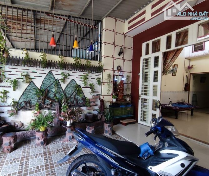 BÁN NHÀ MẶT TIỀN KINH DOANH HÓC MÔN GIÁP QUẬN 12 - 2