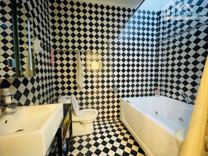 Nhà mới đẹp – 38.5m² ngang 5.7m – Hẻm xe hơi, full nội thất – P10, Tân Bình – Giá 4.9 tỷ - 2