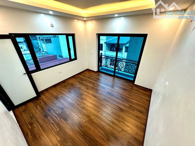 🔥 BÁN GẤP – NHÀ PHỐ KẺ TẠNH, 30m² x 6 TẦNG, LÔ GÓC, NGÕ RỘNG – GIÁ CHỈ 6.5 TỶ 🔥 - 2