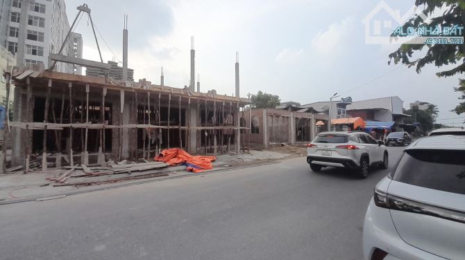 Bán nhà liền kề khu phân lô Đống Chuối từ 3.3 tỷ - 2