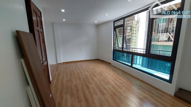 DIỆN TÍCH RỘNG - GIÁ RẺ - GẦN OTO - 6 TẦNG THANG MÁY - ĐỐNG ĐA - 8.5 TỶ - 2