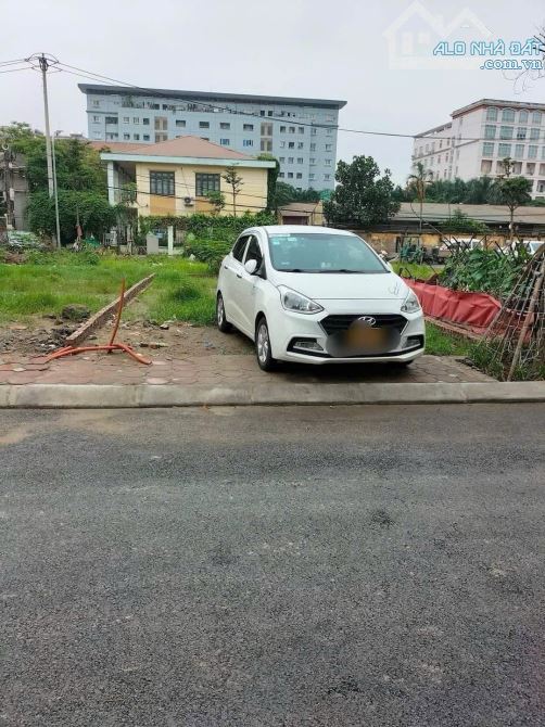 Bán 40m2 đất tđc Lạc Thị - Ngọc Hồi, phân lô vỉa hè ô tô tránh, Hàng hiếm - 2