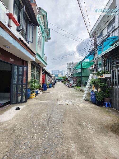 3,2Tỷ TL🔥Bán nhà 1Trệt 1Lầu ngang 8,4m gần đường Thuận Giao 19, P.Thuận Giao, Tp.Thuận An - 2