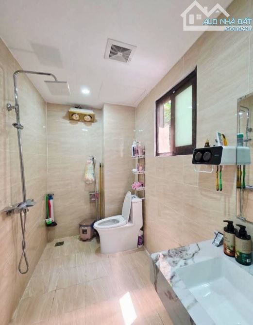 SIÊU PHẨM LONG BIÊN - SÁT VINHOME RIVERSIDE - Ô TÔ VÀO NHÀ - CÁCH Ô TÔ TRÁNH 20M - 2
