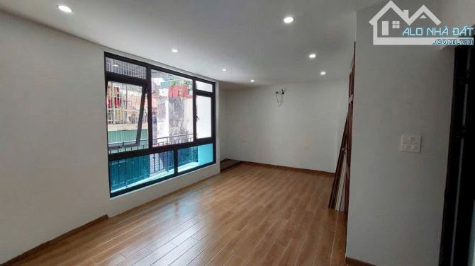 quá Sốc chủ cần bán hạ chào 2 Tỷ  Linh Quang 46m 6 tang 6mt  8.5 tỷ Đống Đa - 2