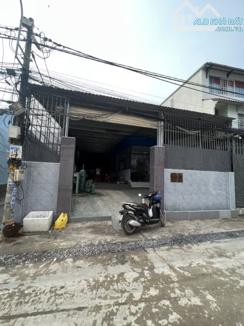Lô góc 2 mặt tiền - Hiệp Bình Chánh TĐ - 175m2 - ngang 8.6 nở hậu chỉ 10 tỷ thương lượng - 2